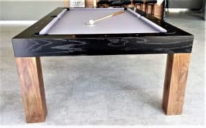 Mesa Comedor Madera de Encino entintado en negro y patas de Nogal